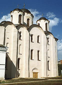 Никольский собор на Ярославовом дворище. 1113 год