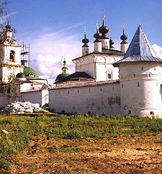 Ступинский район. Троицкий Белопесоцкий монастырь. XV век